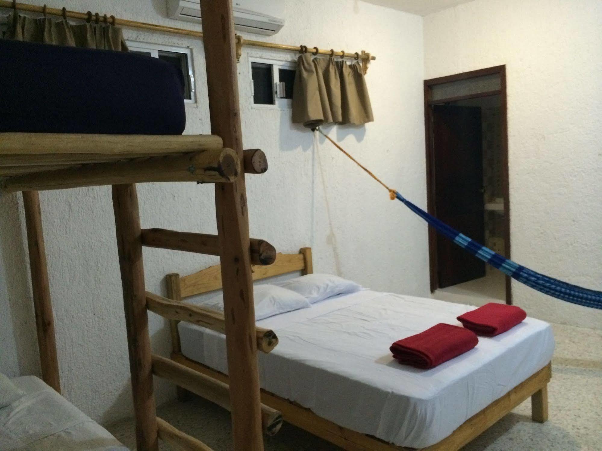 Hostel Mayayoga Tulum Bagian luar foto